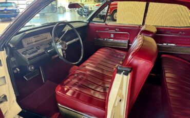 Lincoln-Continental-1966-Classic-Car-21