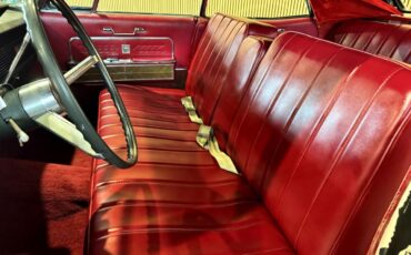 Lincoln-Continental-1966-Classic-Car-24