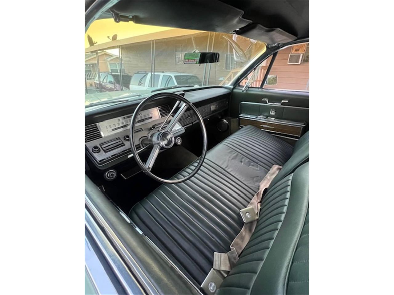 Lincoln-Continental-1966-Mint-Green-Dark-Green-6