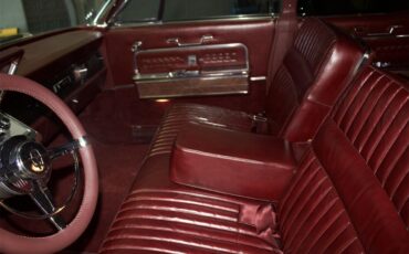 Lincoln-Continental-1966-White-Red-1