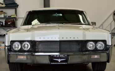 Lincoln-Continental-1966-White-Red