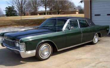 Lincoln-Continental-1968-Green