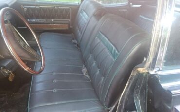 Lincoln-Continental-1968-Green-5