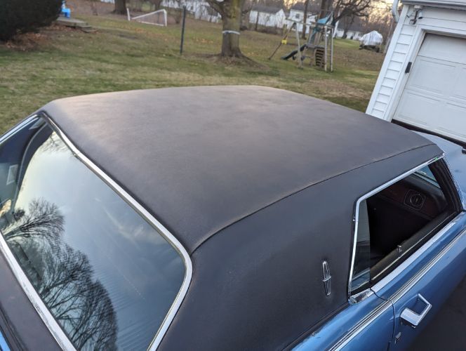 Lincoln-Continental-1969-Blue-9