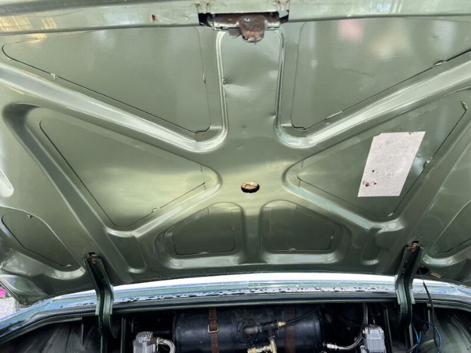 Lincoln-Continental-1969-Green-11