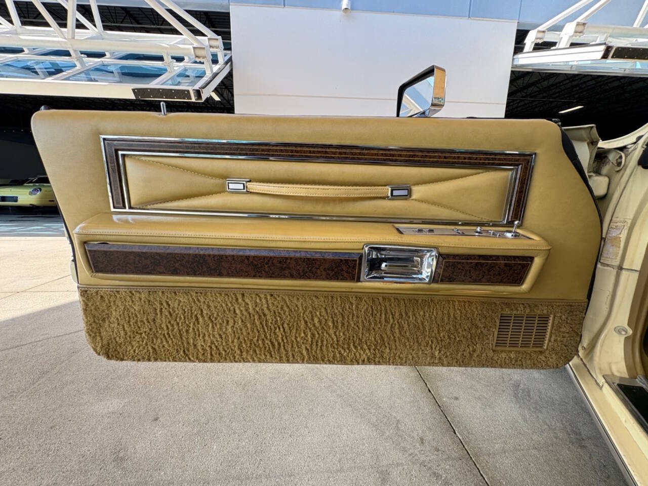 Lincoln-Continental-1976-Coupe-22