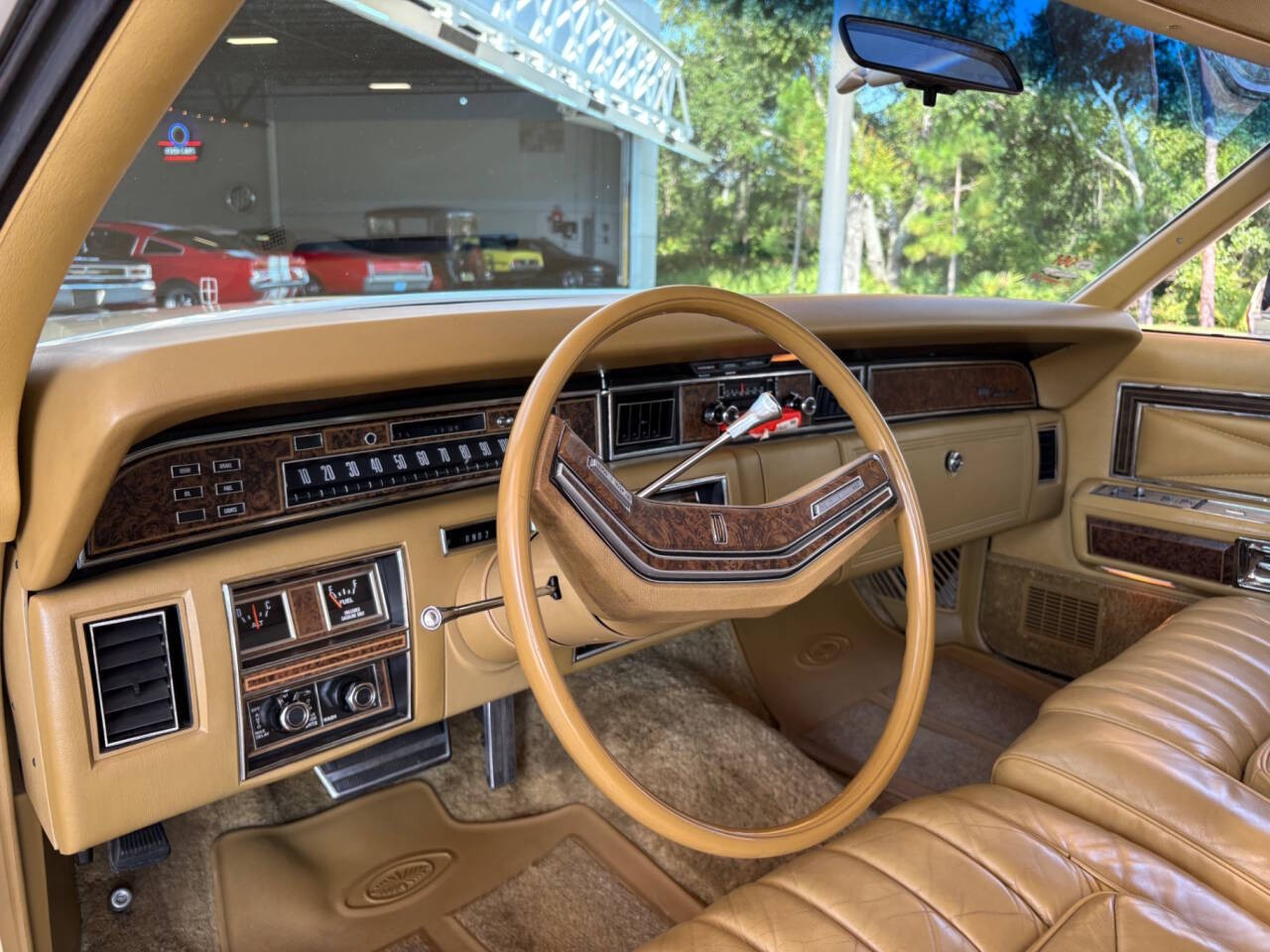 Lincoln-Continental-1976-Coupe-23