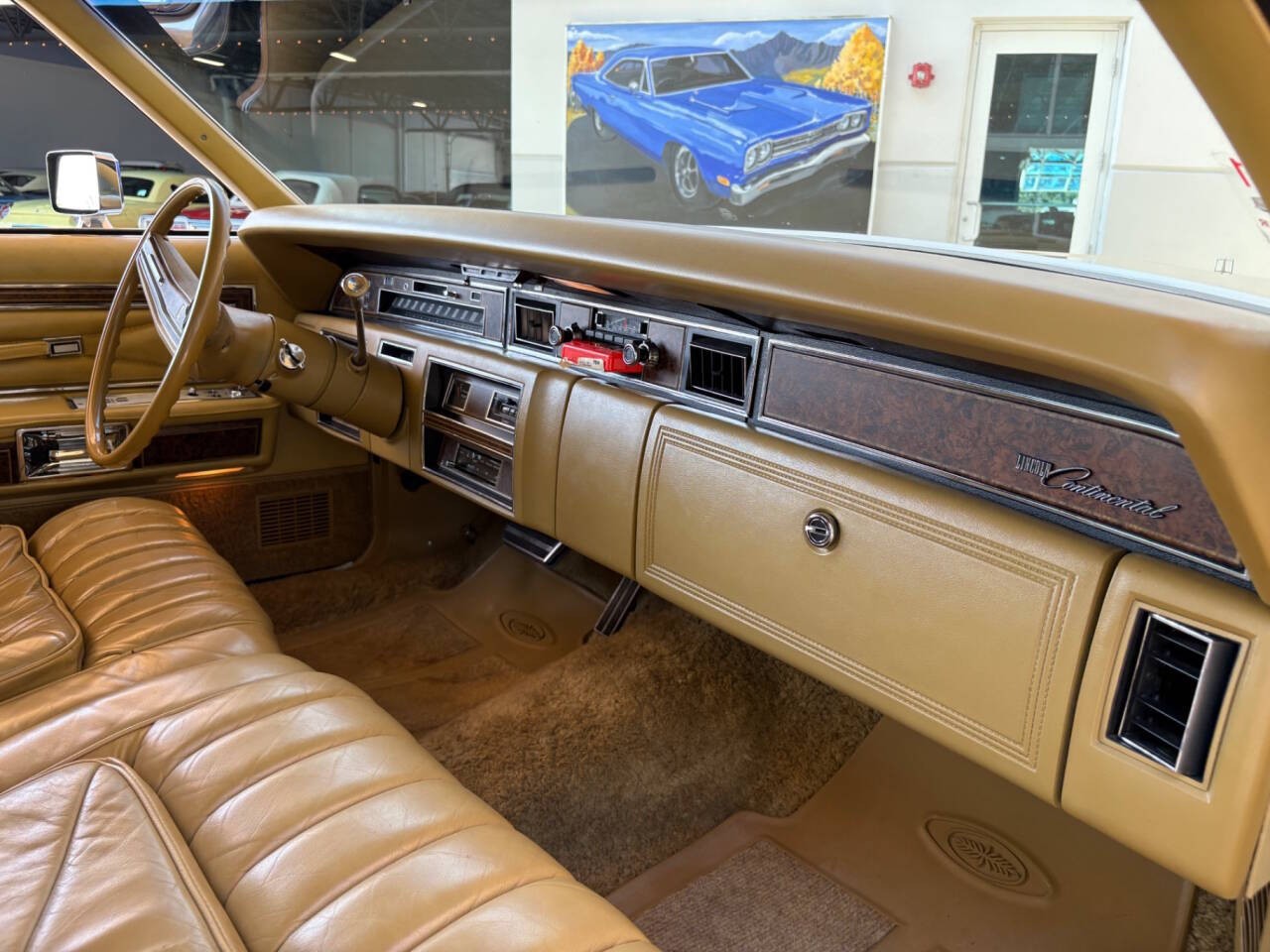 Lincoln-Continental-1976-Coupe-29