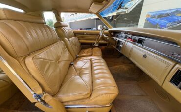 Lincoln-Continental-1976-Coupe-30