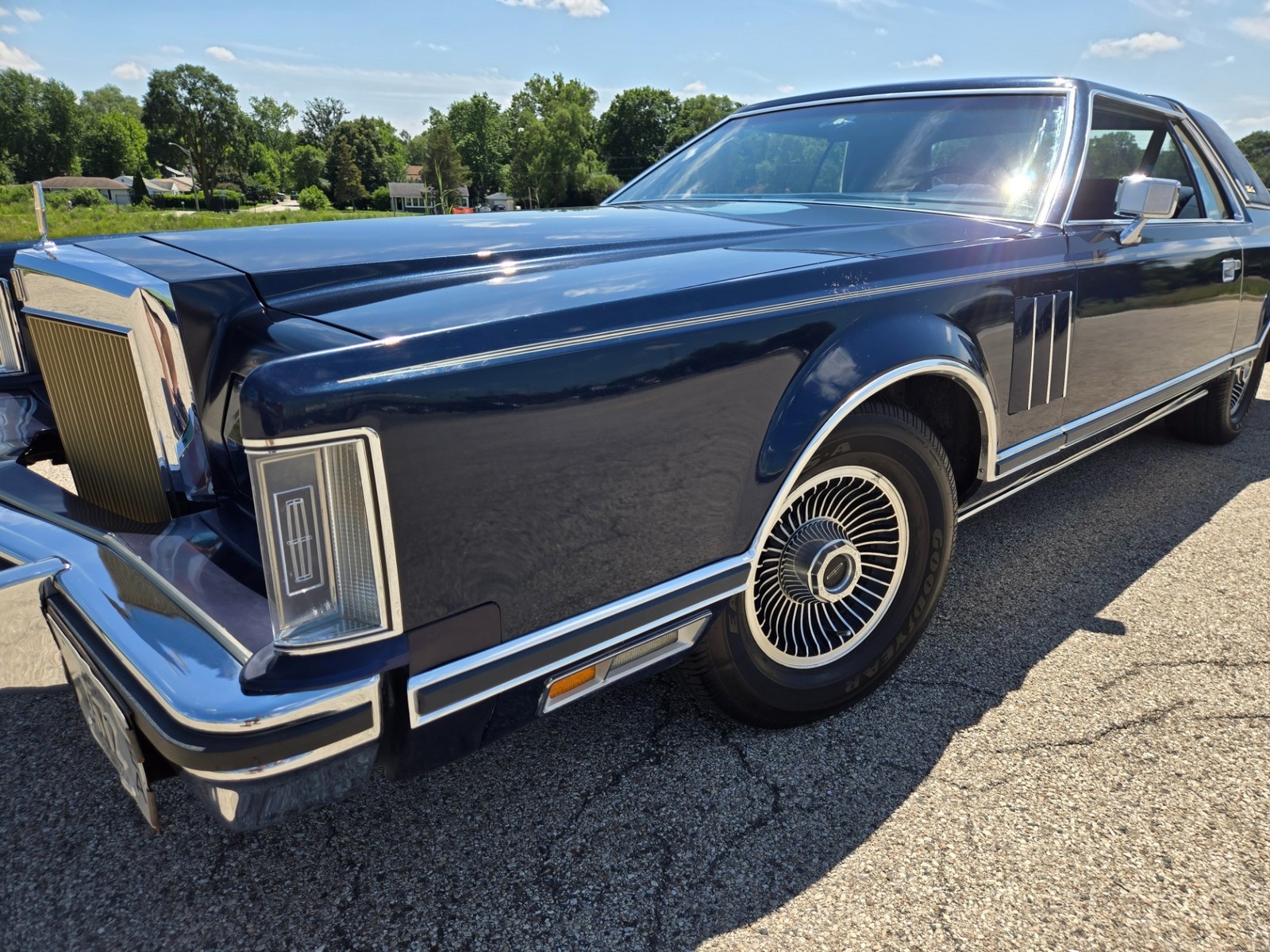 Lincoln-Continental-1979-10