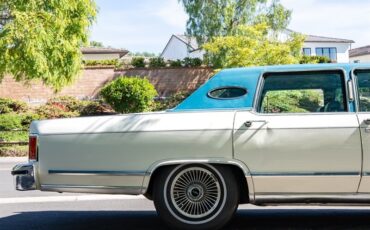 Lincoln-Continental-1979-12