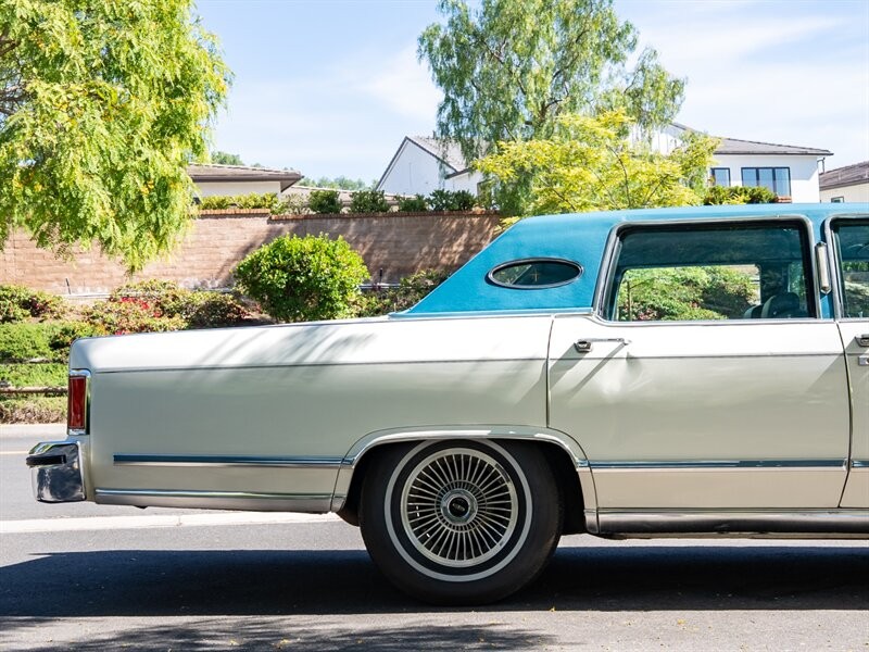 Lincoln-Continental-1979-12