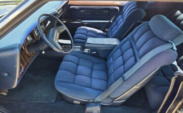 Lincoln-Continental-1979-25