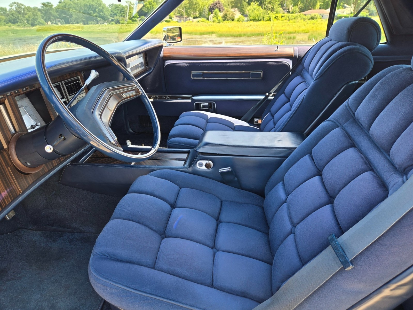 Lincoln-Continental-1979-26