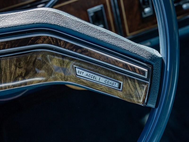 Lincoln-Continental-1979-34