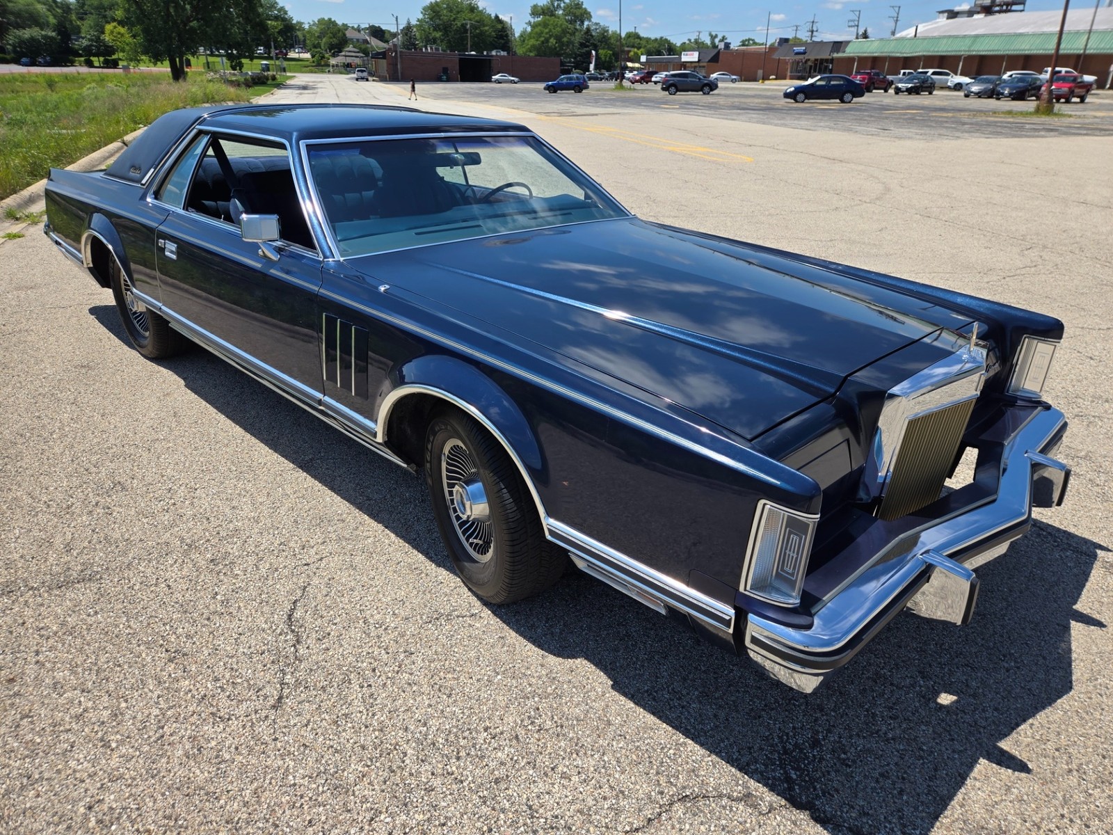 Lincoln-Continental-1979-7