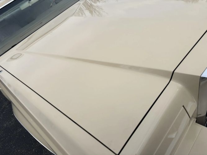 Lincoln-Continental-1979-Beige-Champagne-Velour-Clo-5