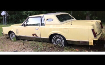 Lincoln-Continental-1980-Sedan-1