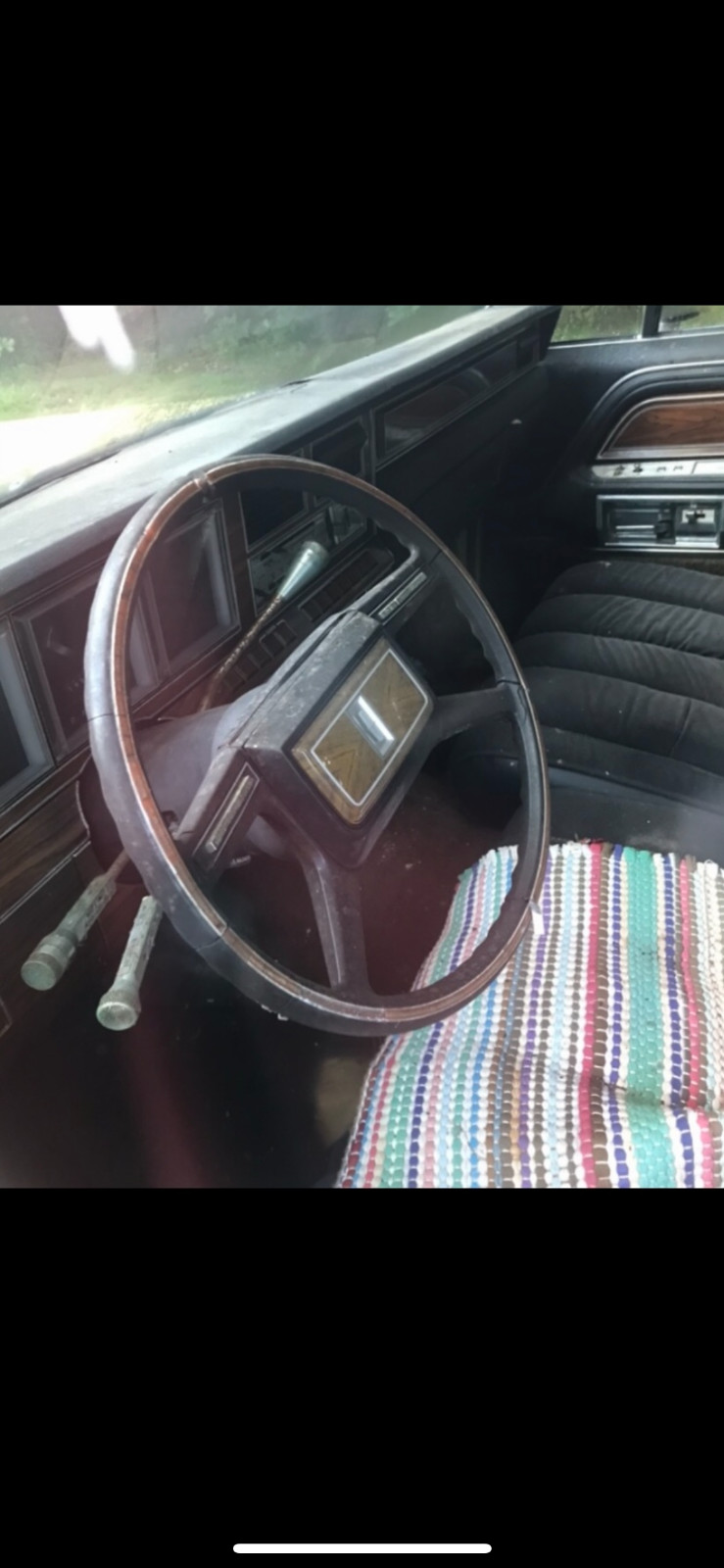 Lincoln-Continental-1980-Sedan-8