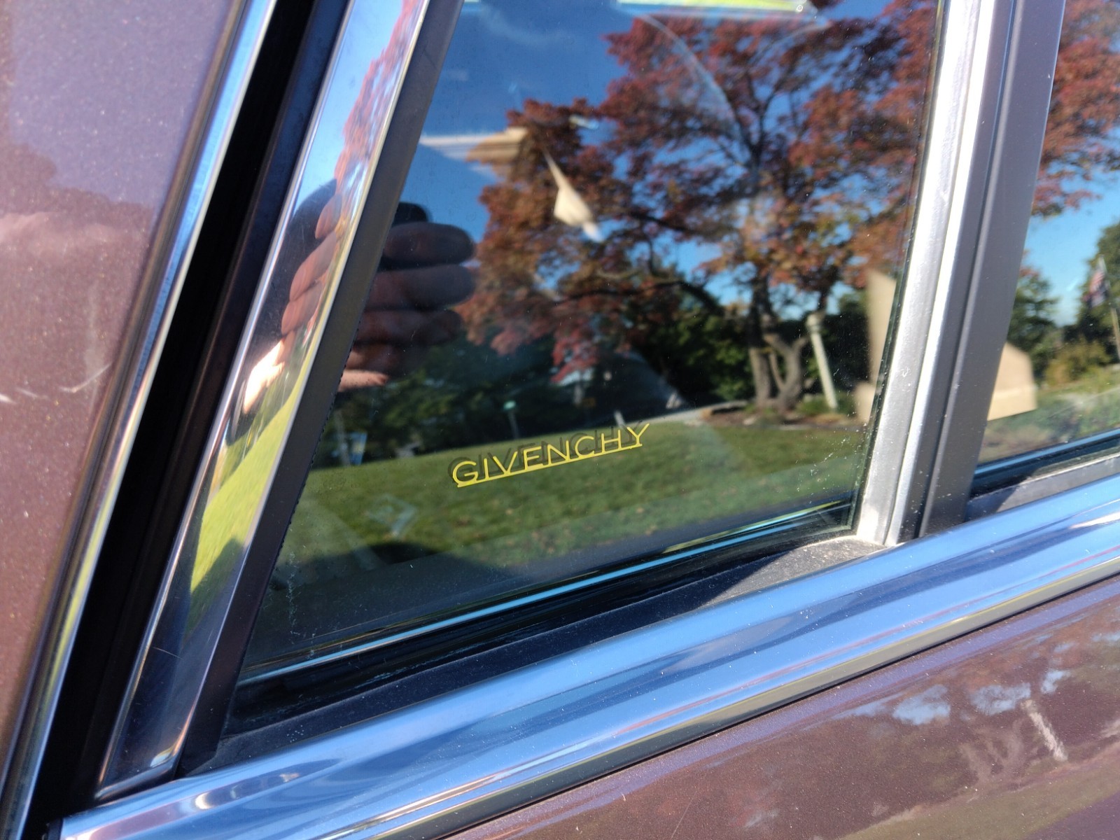 Lincoln-Continental-1987-Sedan-7