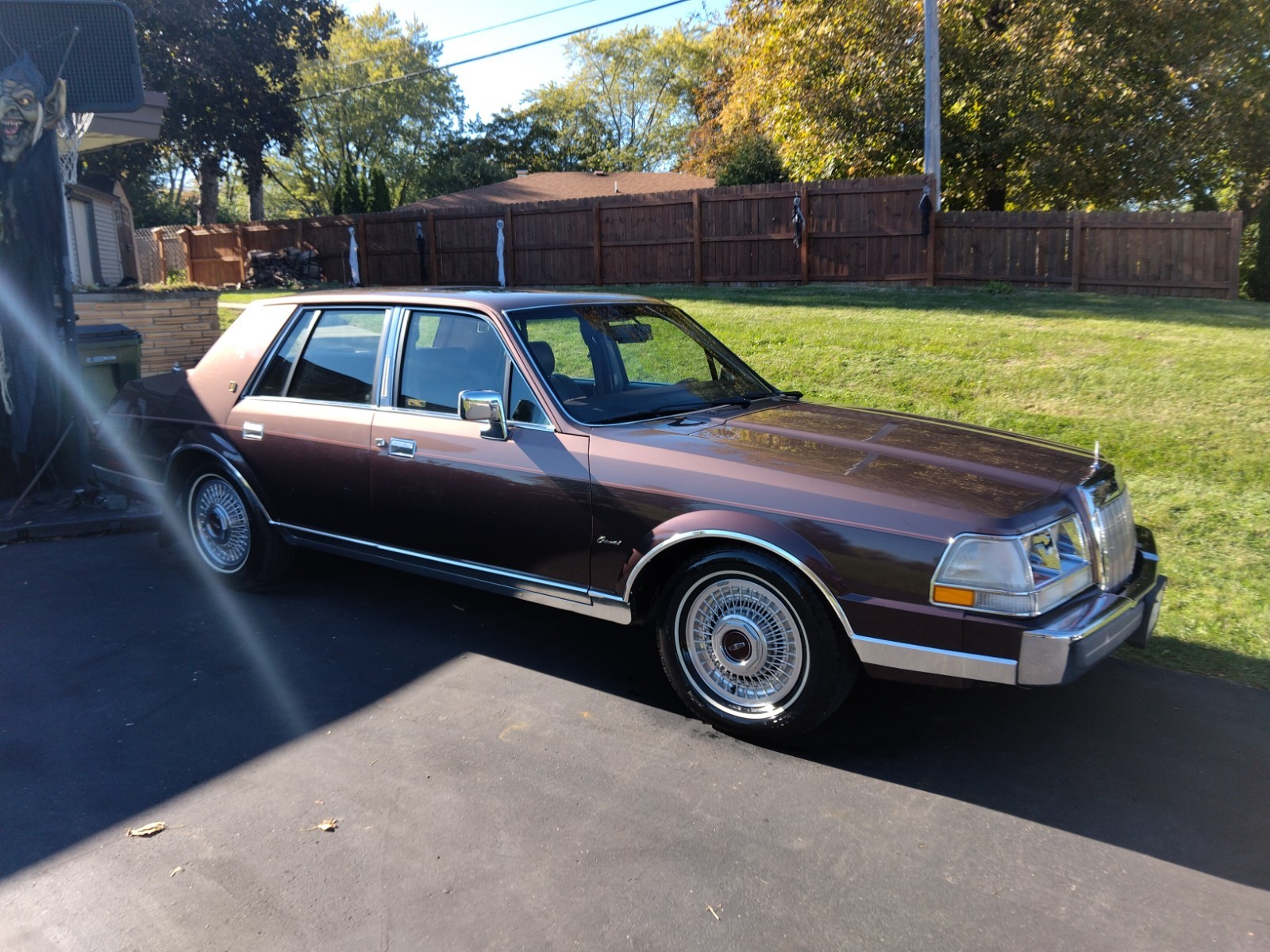 Lincoln Continental 1987 Sedan