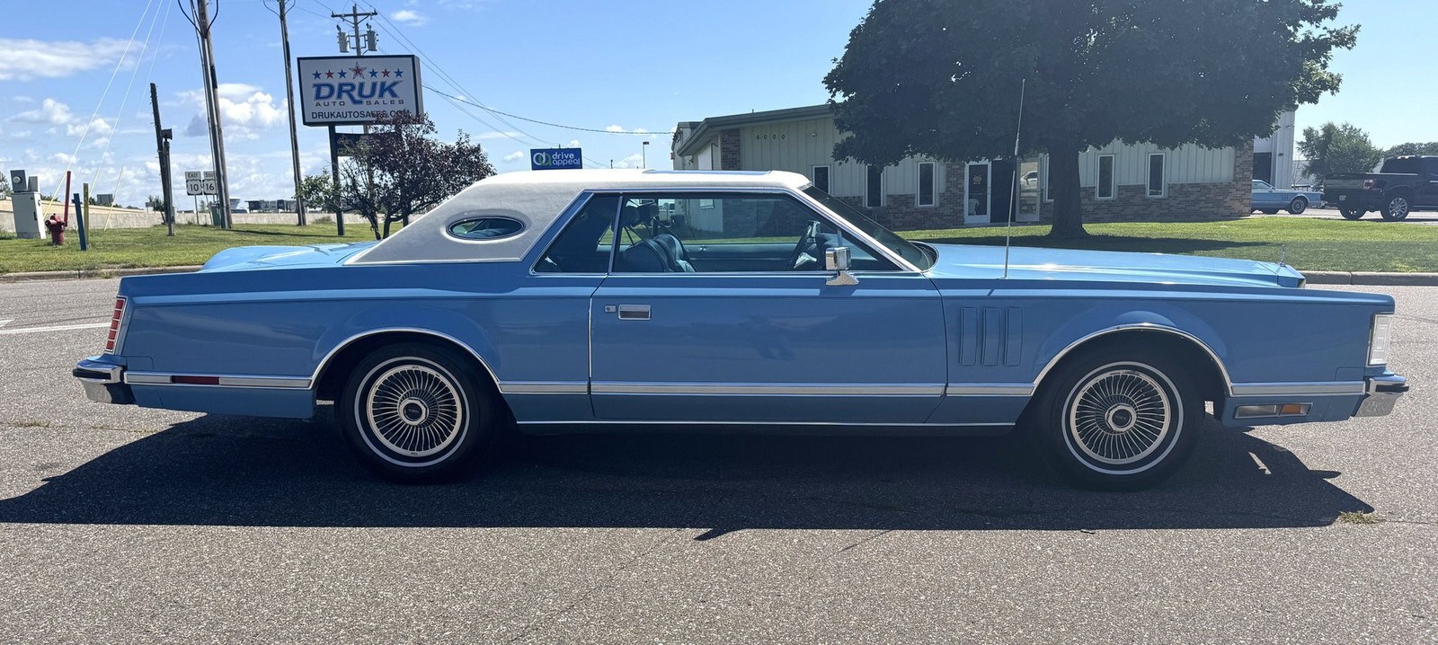 Lincoln-Continental-Mark-V-1979-Coupe-1