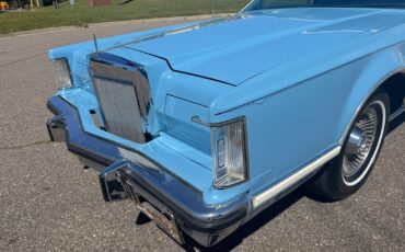 Lincoln-Continental-Mark-V-1979-Coupe-20