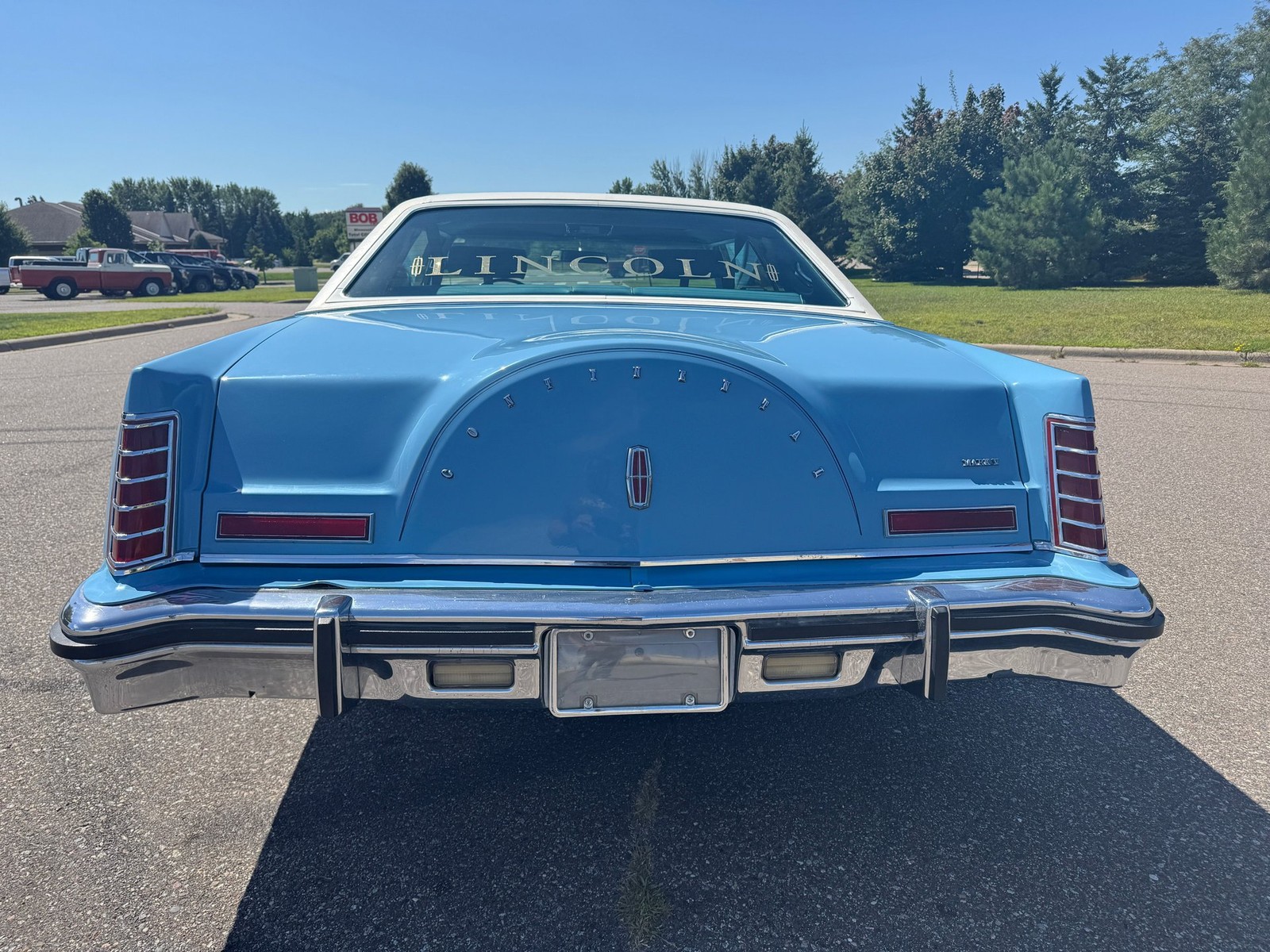 Lincoln-Continental-Mark-V-1979-Coupe-4