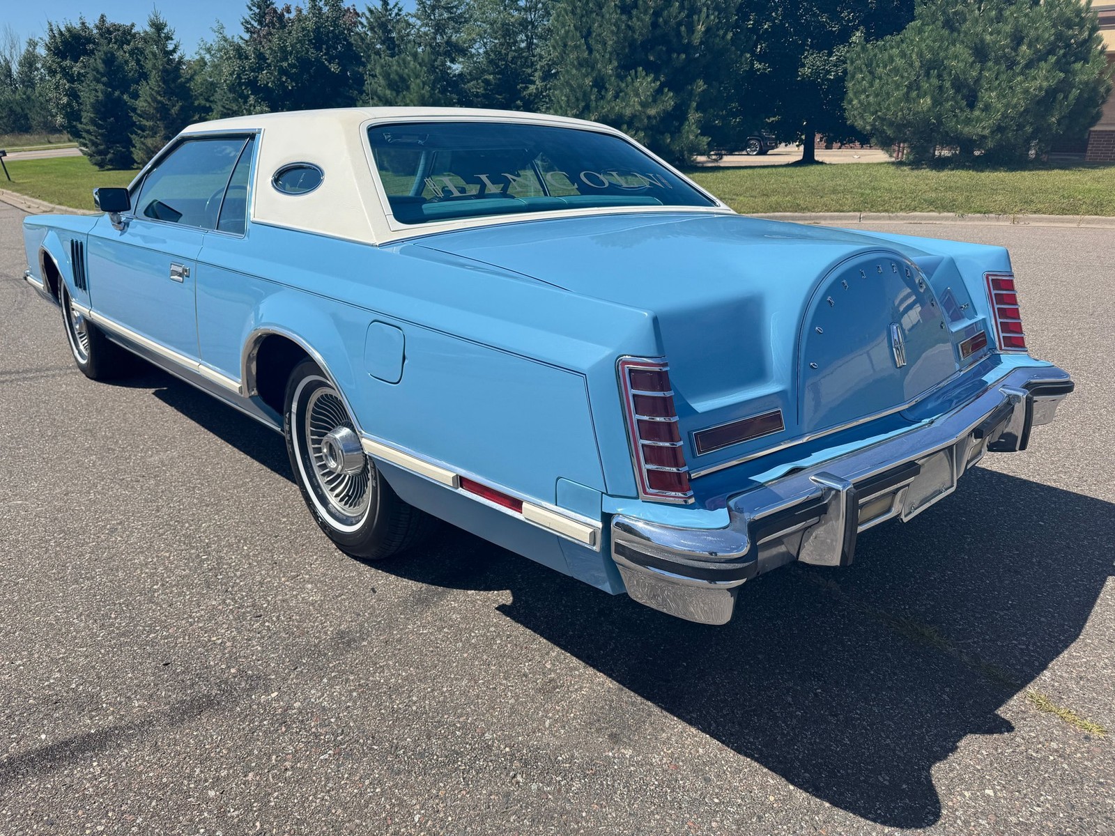 Lincoln-Continental-Mark-V-1979-Coupe-5