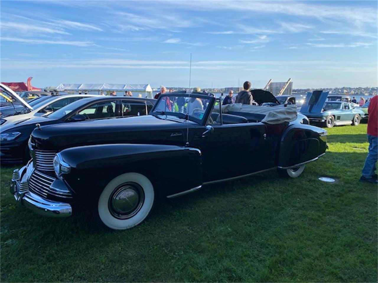 Lincoln-Continental-convertible-1942-Black-Black-13