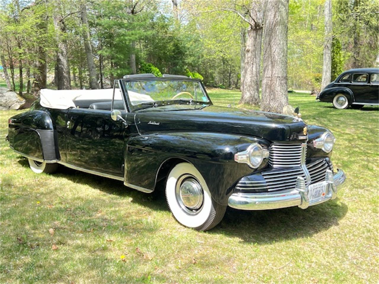 Lincoln-Continental-convertible-1942-Black-Black-4