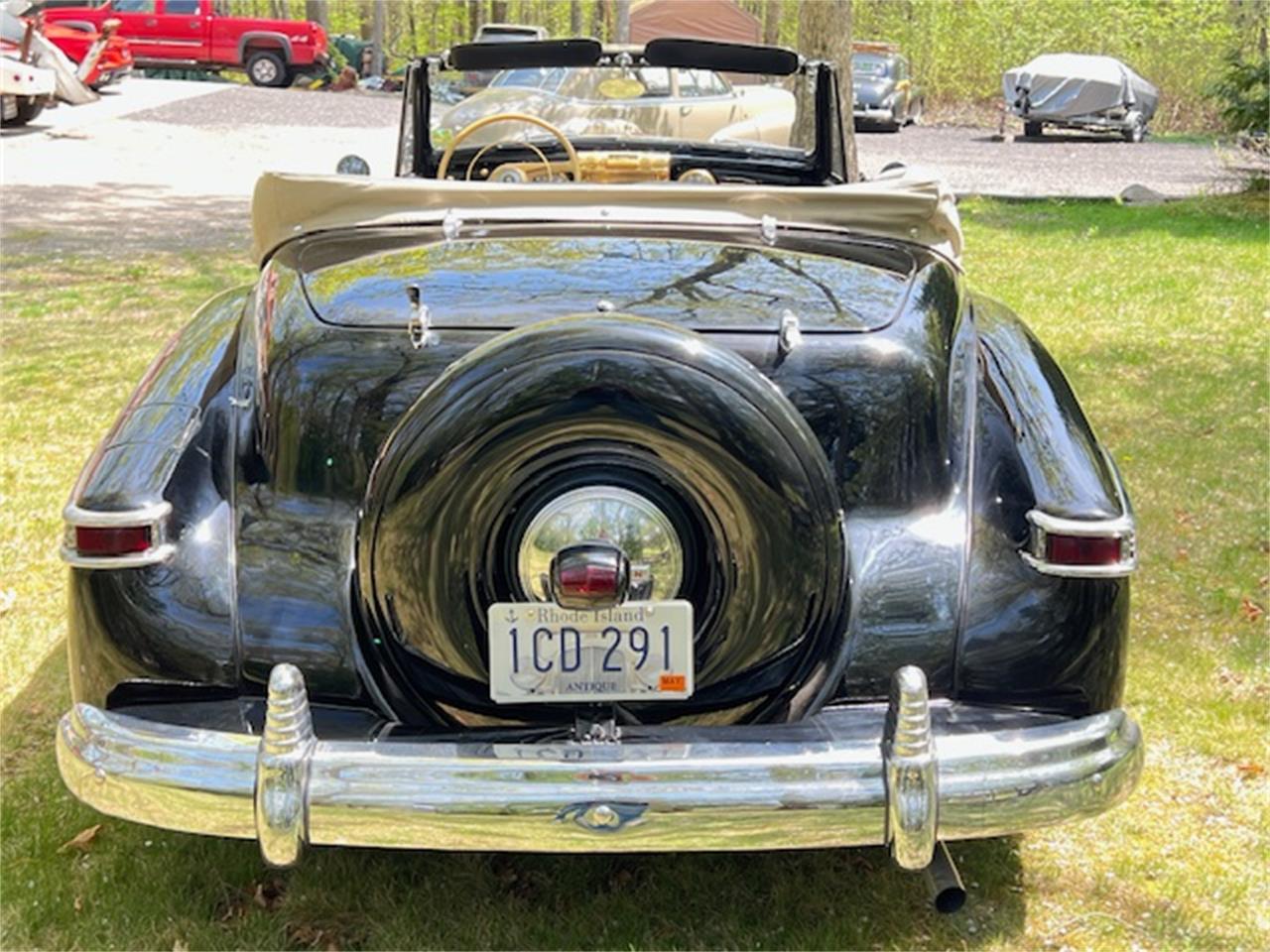 Lincoln-Continental-convertible-1942-Black-Black-9