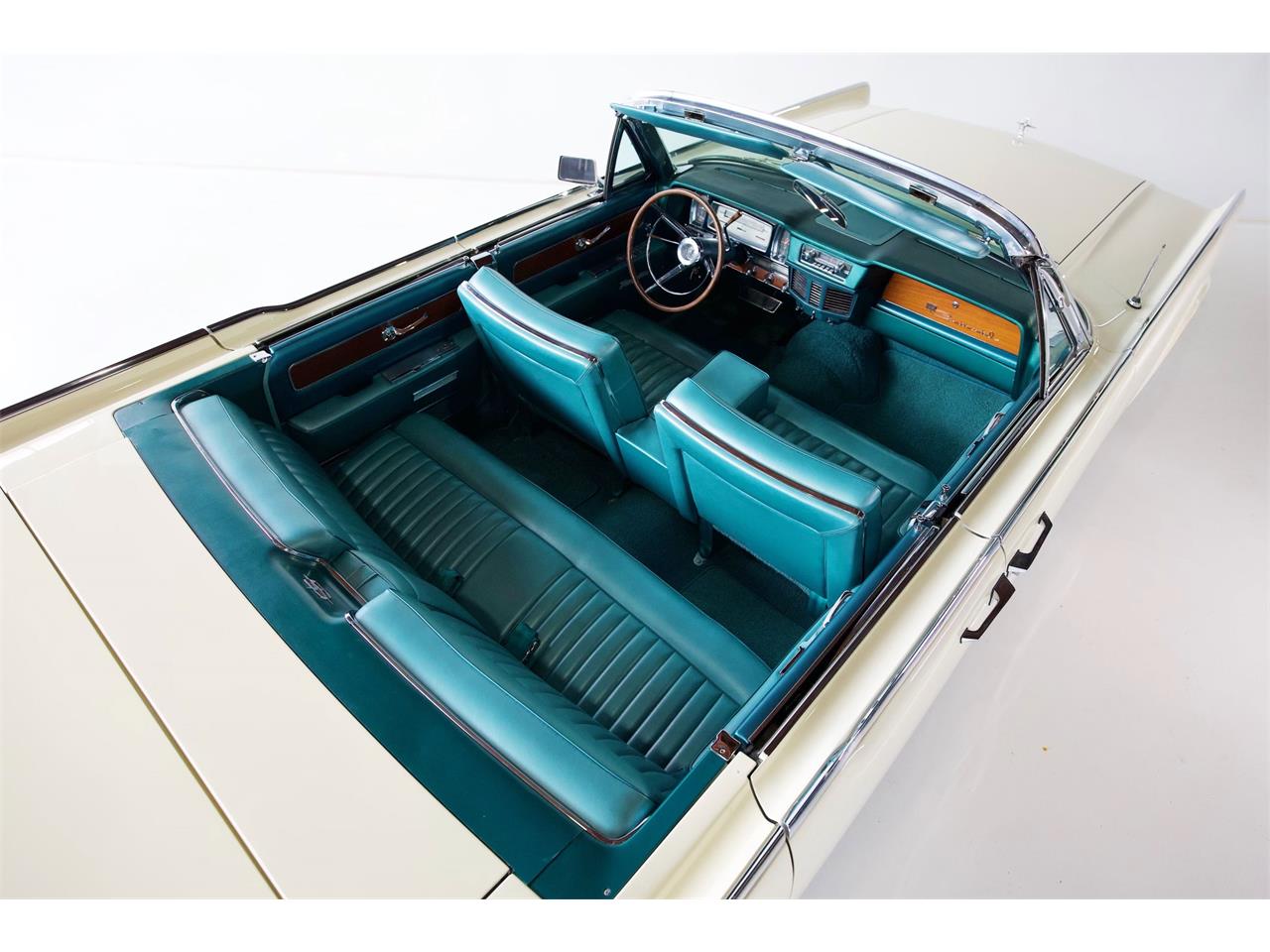 Lincoln-Continental-convertible-1963-White-Turquoise-4