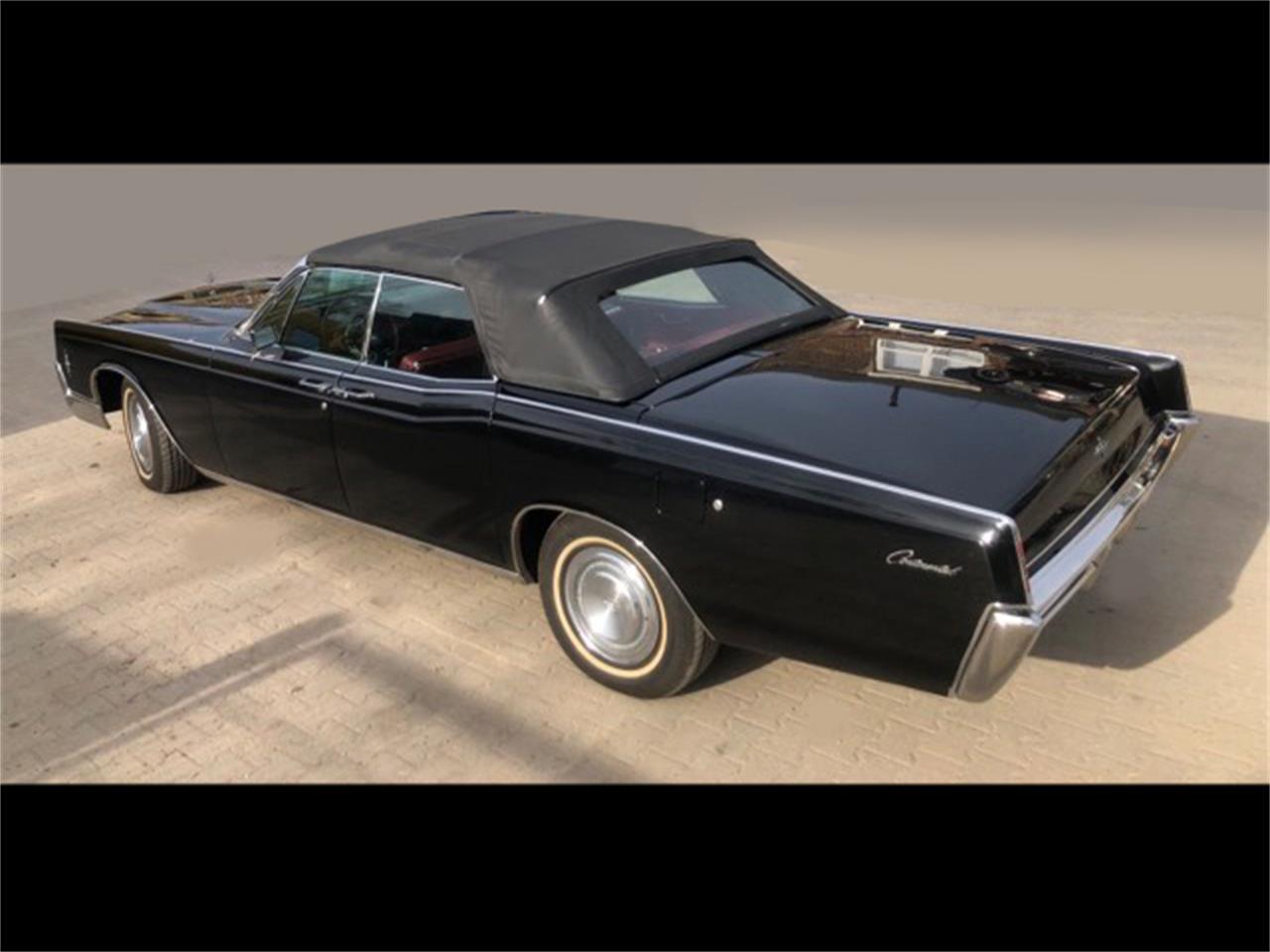 Lincoln-Continental-convertible-1966-BLACK-RED-38