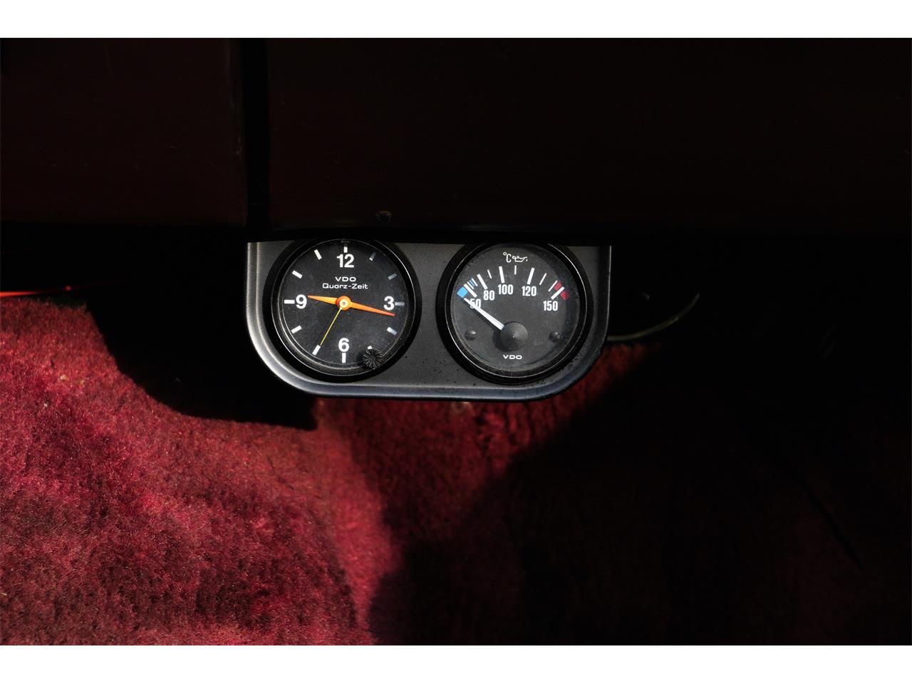 Lincoln-Continental-convertible-1966-BLACK-RED-63