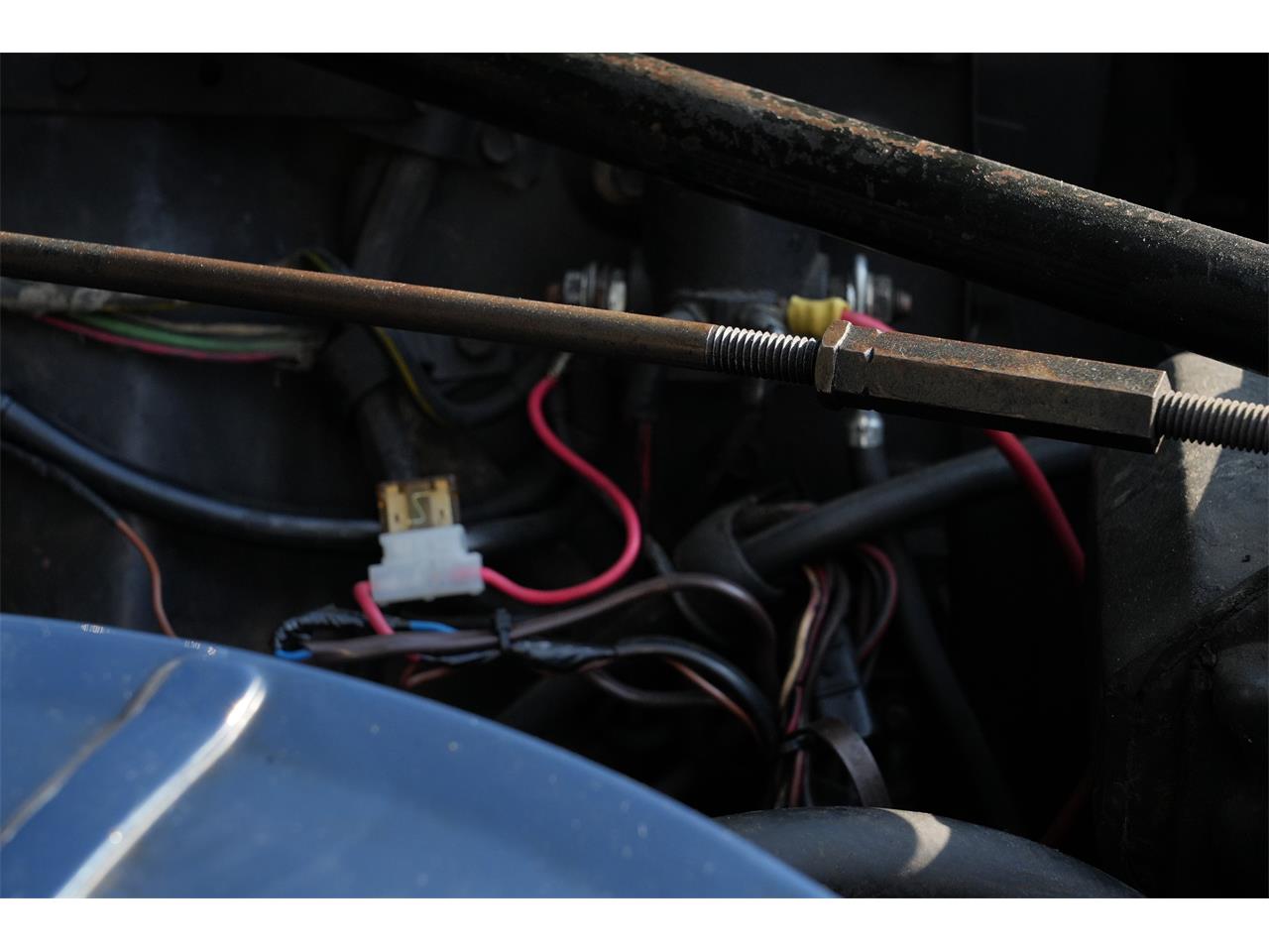 Lincoln-Continental-convertible-1966-BLACK-RED-73