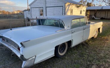 Lincoln-Continental-mark-iii-1958-White-Blue-1
