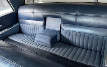 Lincoln-Continental-mark-iii-1958-White-Blue-16