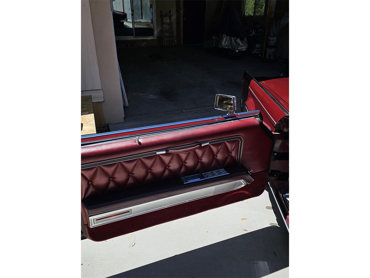 Lincoln-Continental-mark-iii-1969-Maroon-Maroon-11