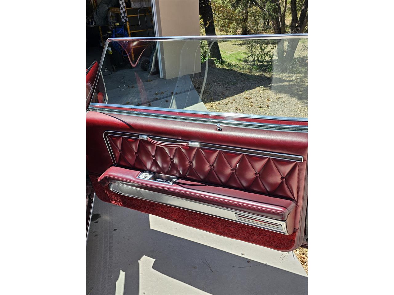 Lincoln-Continental-mark-iii-1969-Maroon-Maroon-12