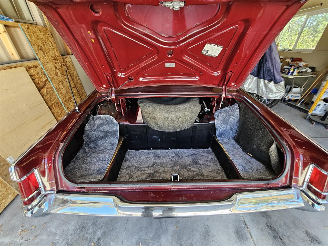Lincoln-Continental-mark-iii-1969-Maroon-Maroon-6