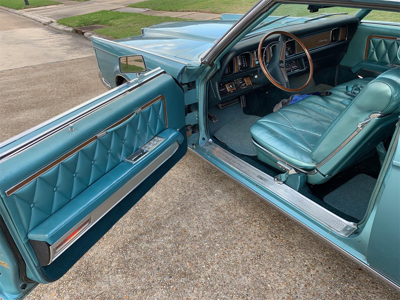 Lincoln-Continental-mark-iii-1969-Medium-Aqua-Medium-Aqua-22