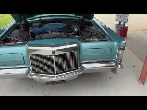 Lincoln-Continental-mark-iii-1969-Medium-Aqua-Medium-Aqua-3