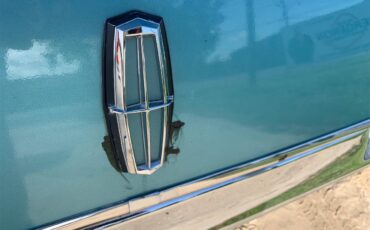 Lincoln-Continental-mark-iii-1969-Medium-Aqua-Medium-Aqua-32