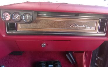 Lincoln-Continental-mark-iv-1973-Silver-Moon-Dust-RedMaroon-4