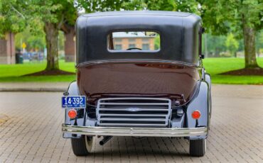 Lincoln-Limousine-1932-Dark-MaroonBlack-black-grey-13