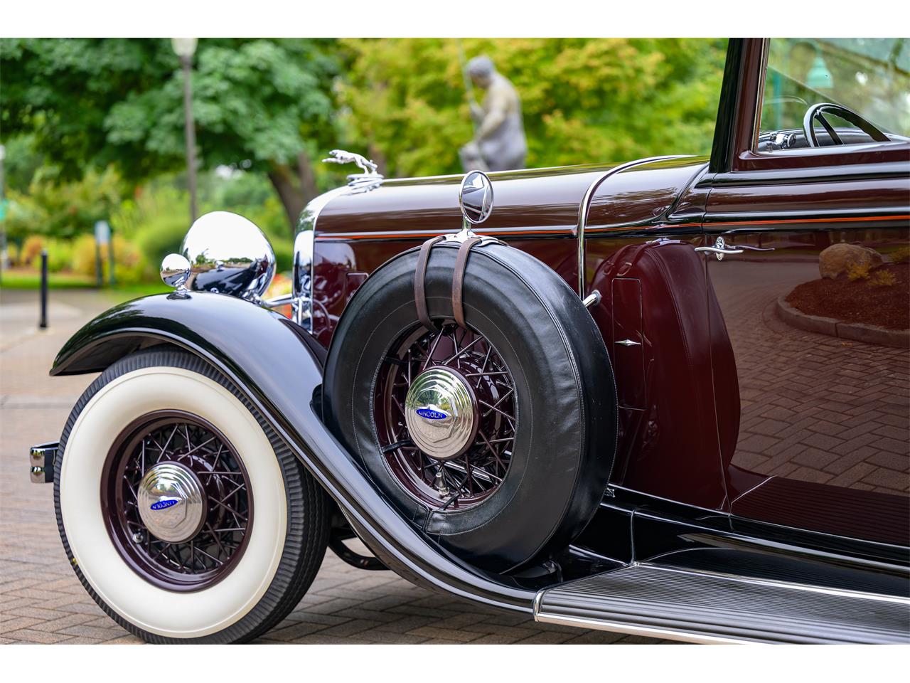 Lincoln-Limousine-1932-Dark-MaroonBlack-black-grey-14