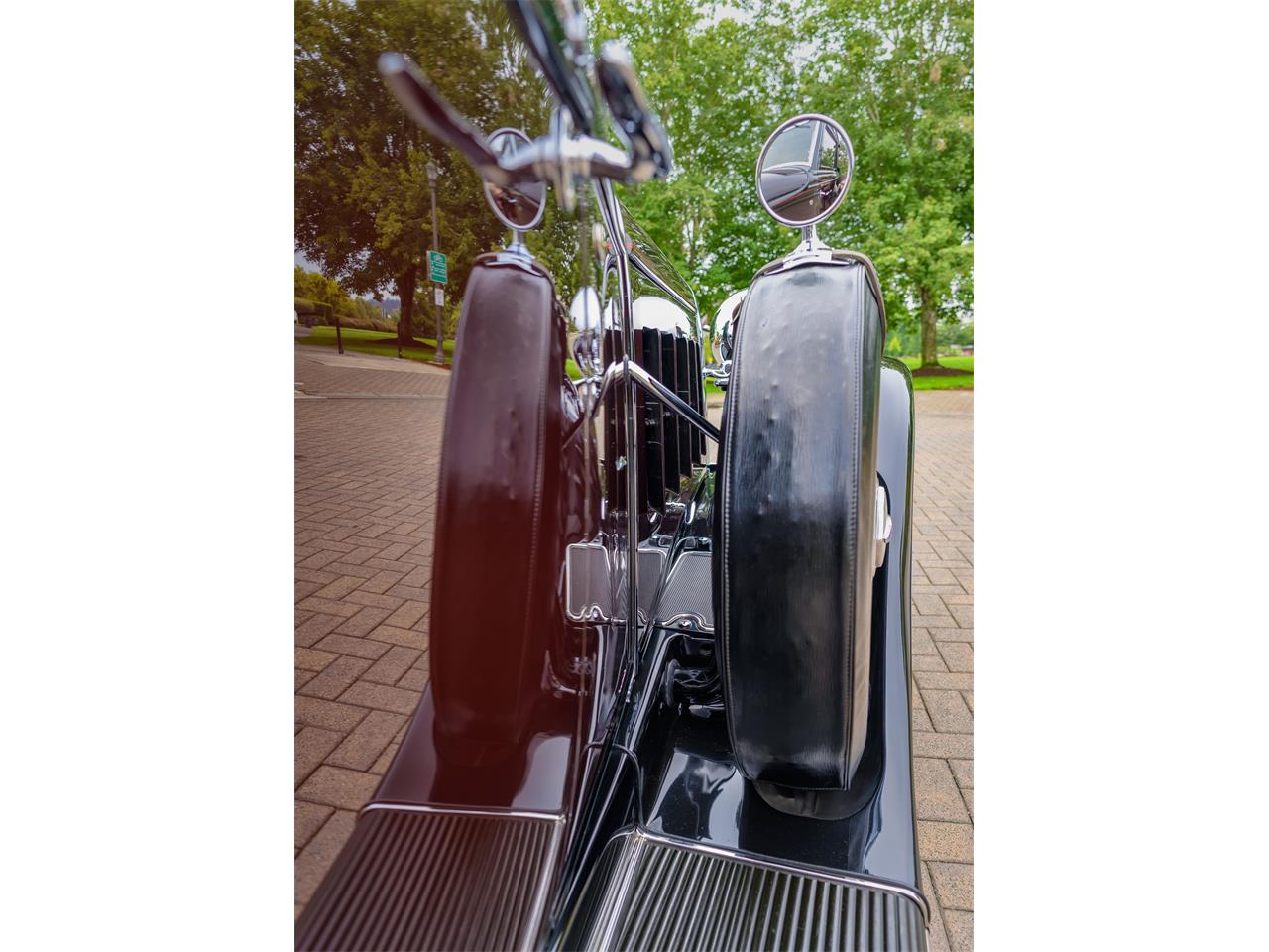 Lincoln-Limousine-1932-Dark-MaroonBlack-black-grey-17