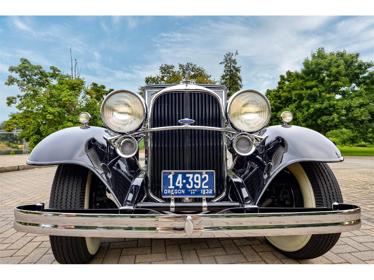 Lincoln-Limousine-1932-Dark-MaroonBlack-black-grey-18