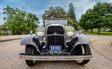Lincoln-Limousine-1932-Dark-MaroonBlack-black-grey-19